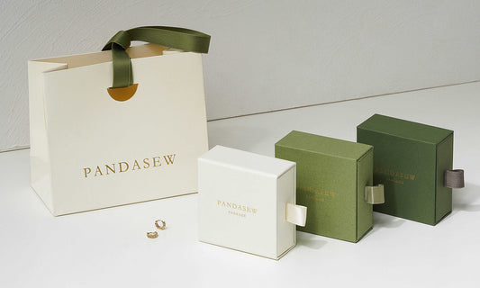 Personalize Your Jewelry Presentation with Exquisite Custom Boxes 😍