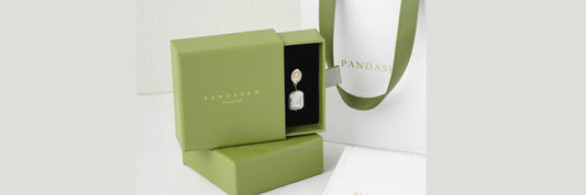 Eco-Friendly Green Drawer Jewelry Box with Custom Logo