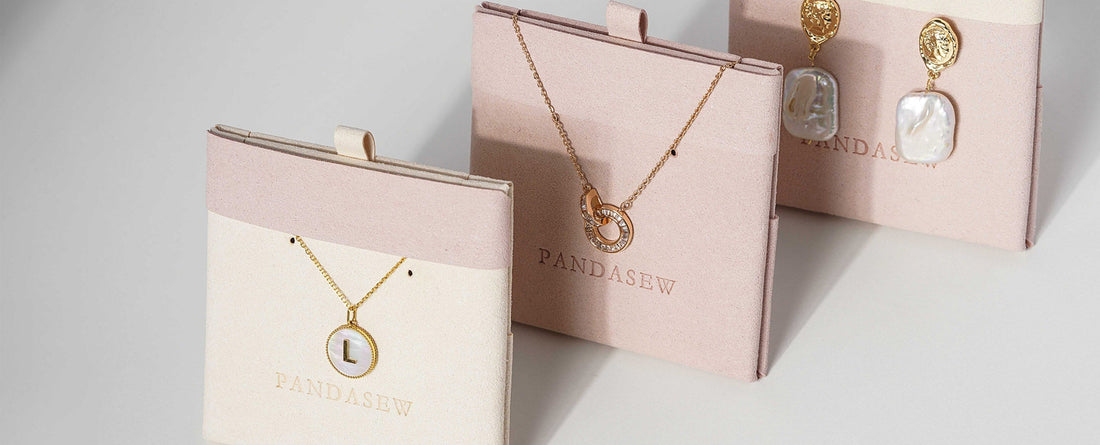 How to Package Necklaces Without Tangling
