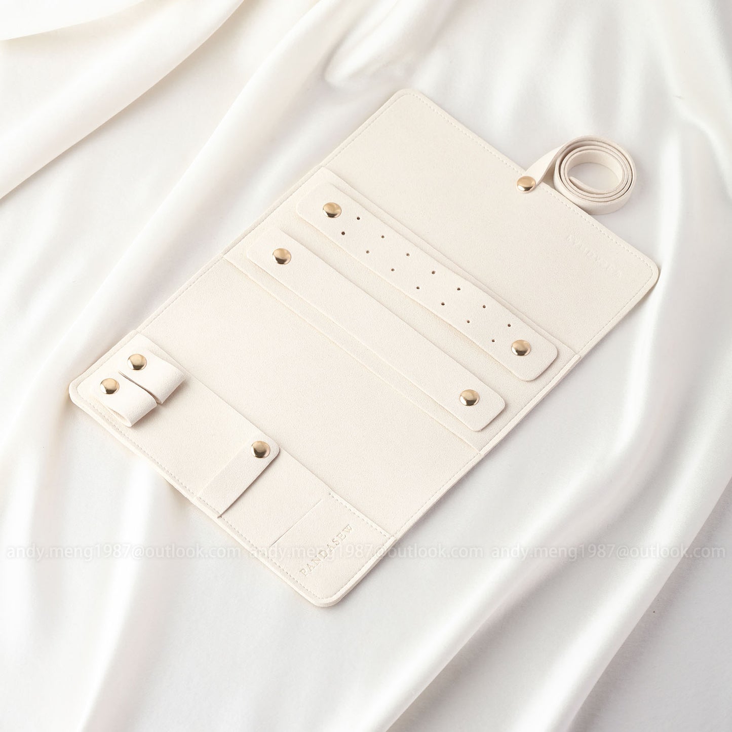 microfiber travel bag in ivory with logo