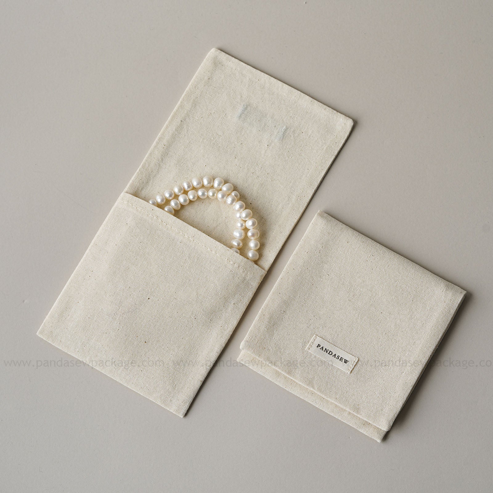 customized necklace and earrings insert pad with flap bag set