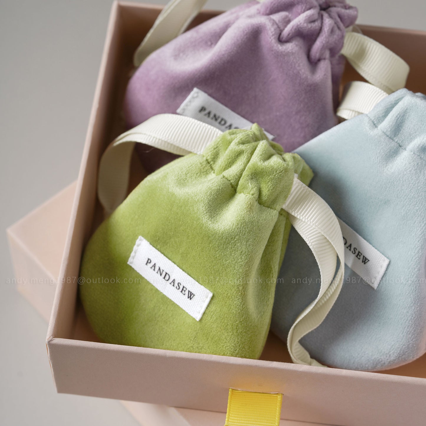 7x8cm velvet bag with logo print on label, premium gift bag