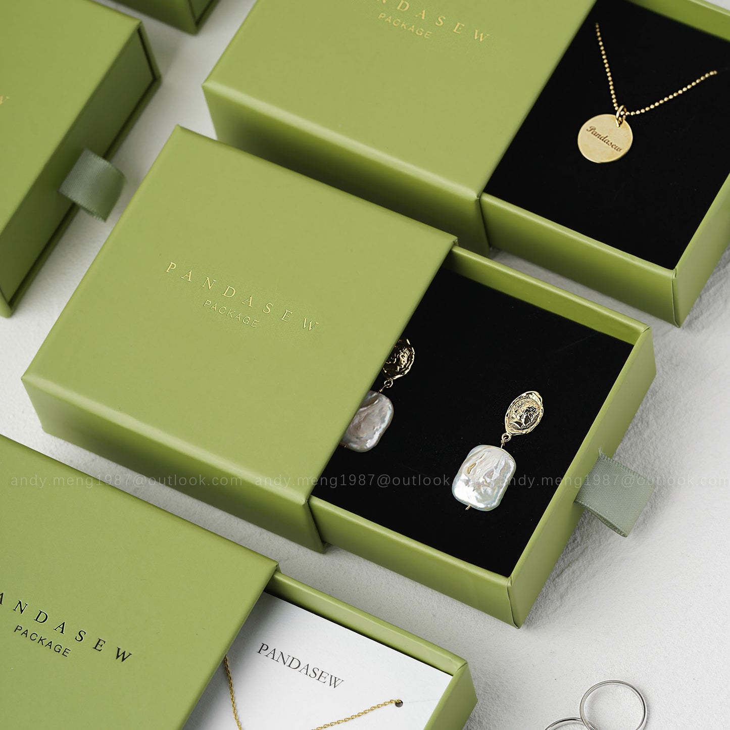 green jewelry box, persoanlzied paper drawer box