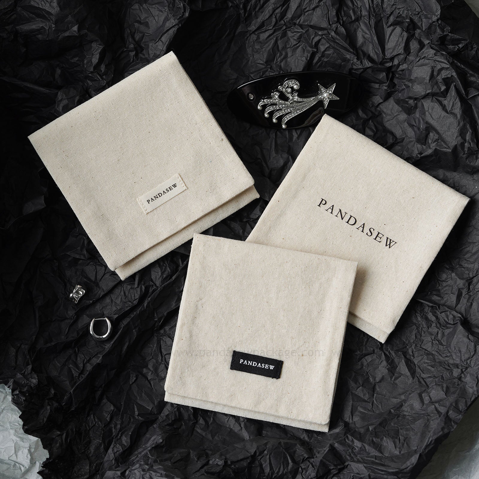 premium package supplier customized logo size style, minimum order as low as 50pcs to start