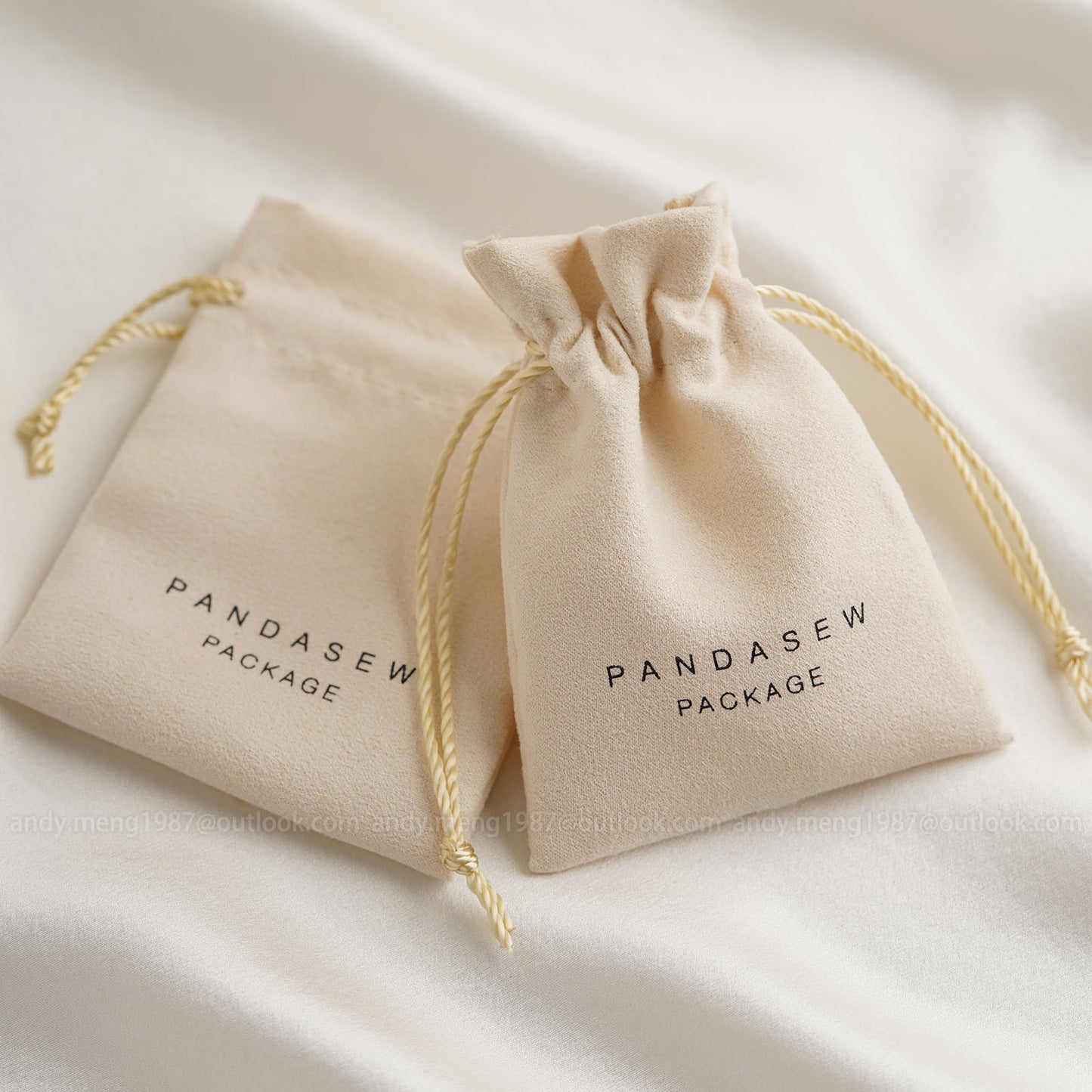 100pcs Suede Drawstring Bag Pandasew Custom Logo Dusty Bags Shoes Package Custom Jewellery Packging Bags Wholesale SUE-170