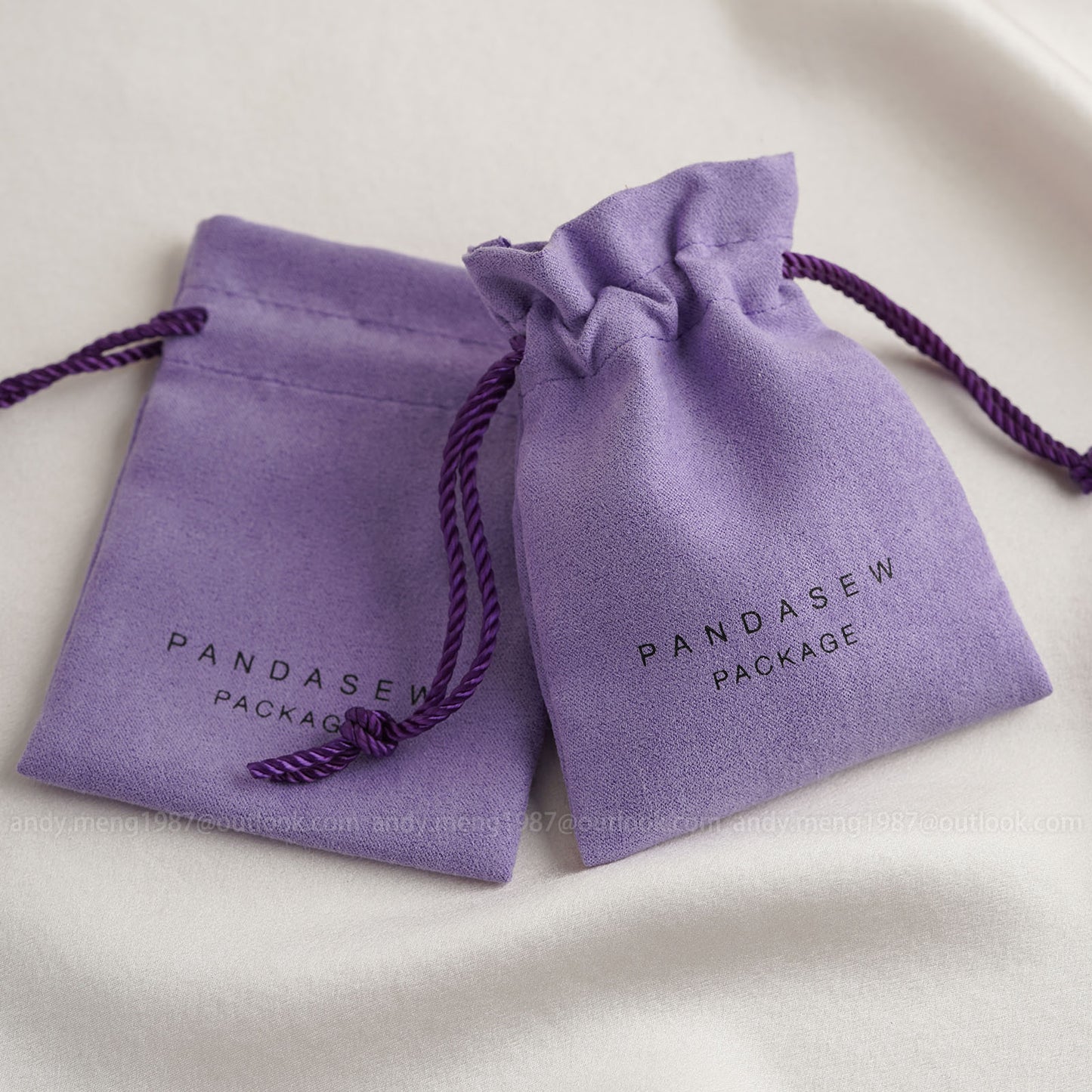 Custom jewelry package csot effectively purple