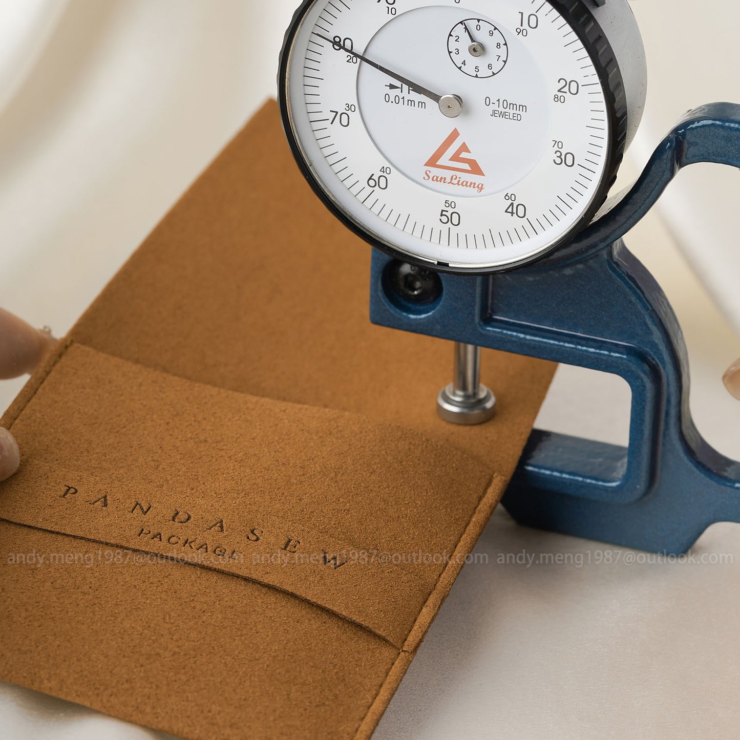 fabric bag thickness is 0.8mm