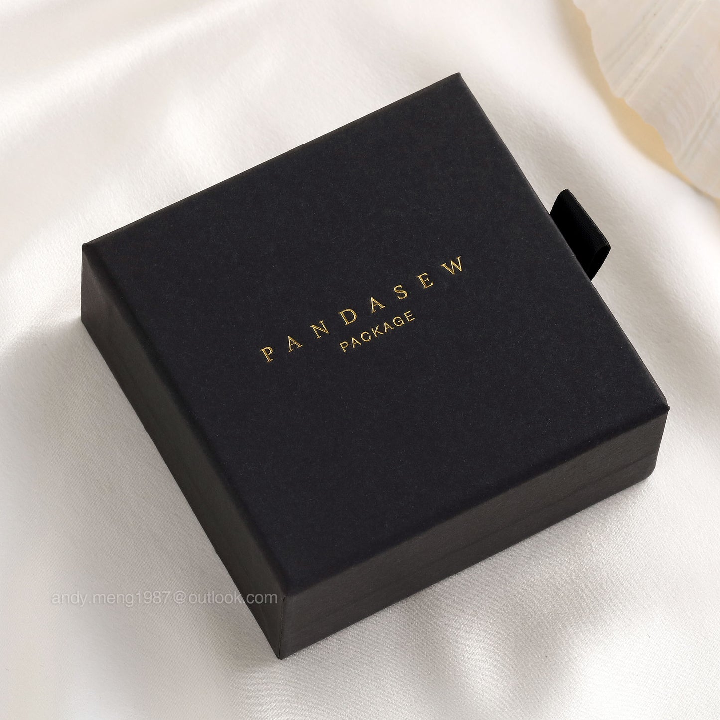 Black jewelry gift boxes with logo