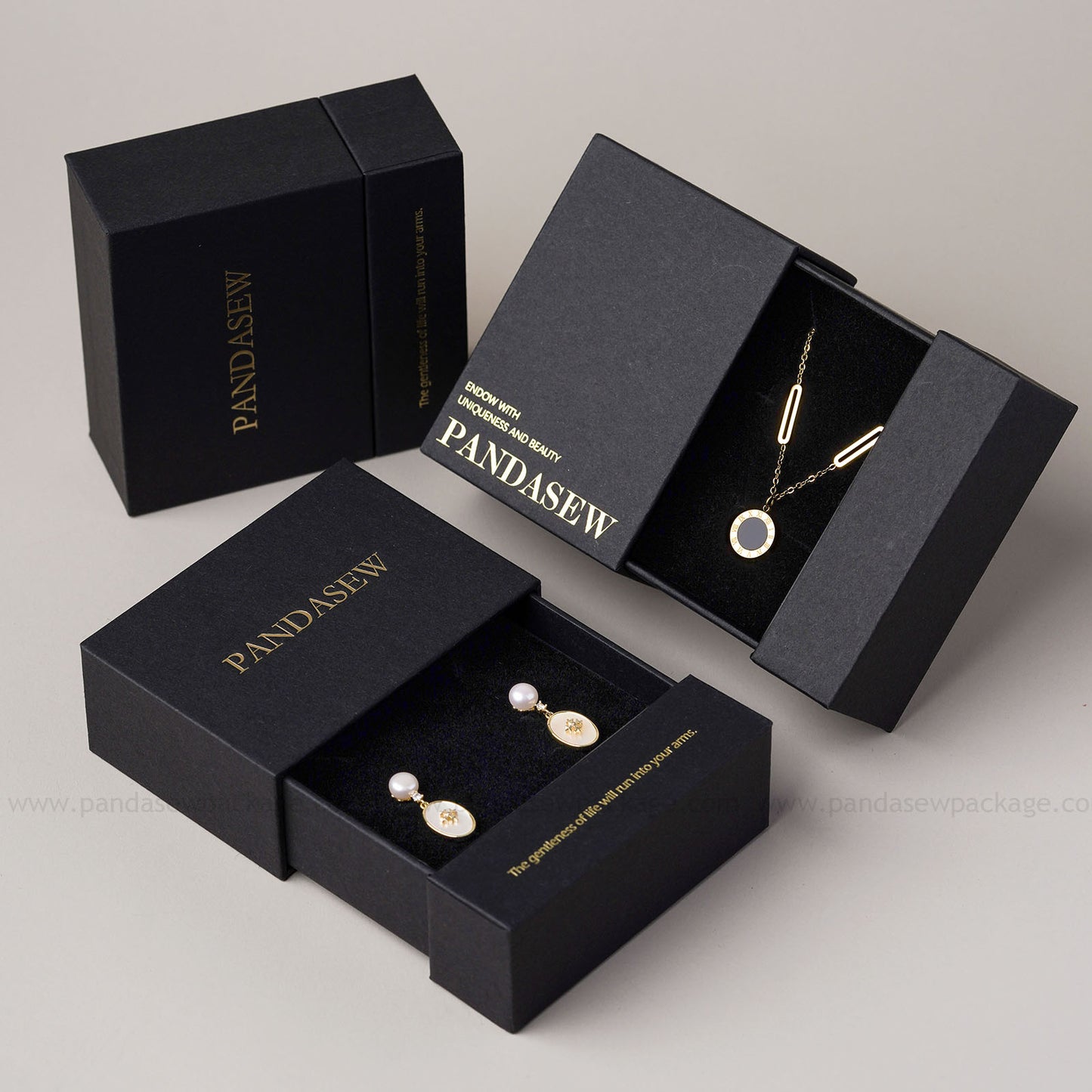 50pcs 9x9x3.5cm jewelry packaging custom jewellery box print logo, chic drawer box for necklace ring, Pandasew high texture cardboard box BX-150