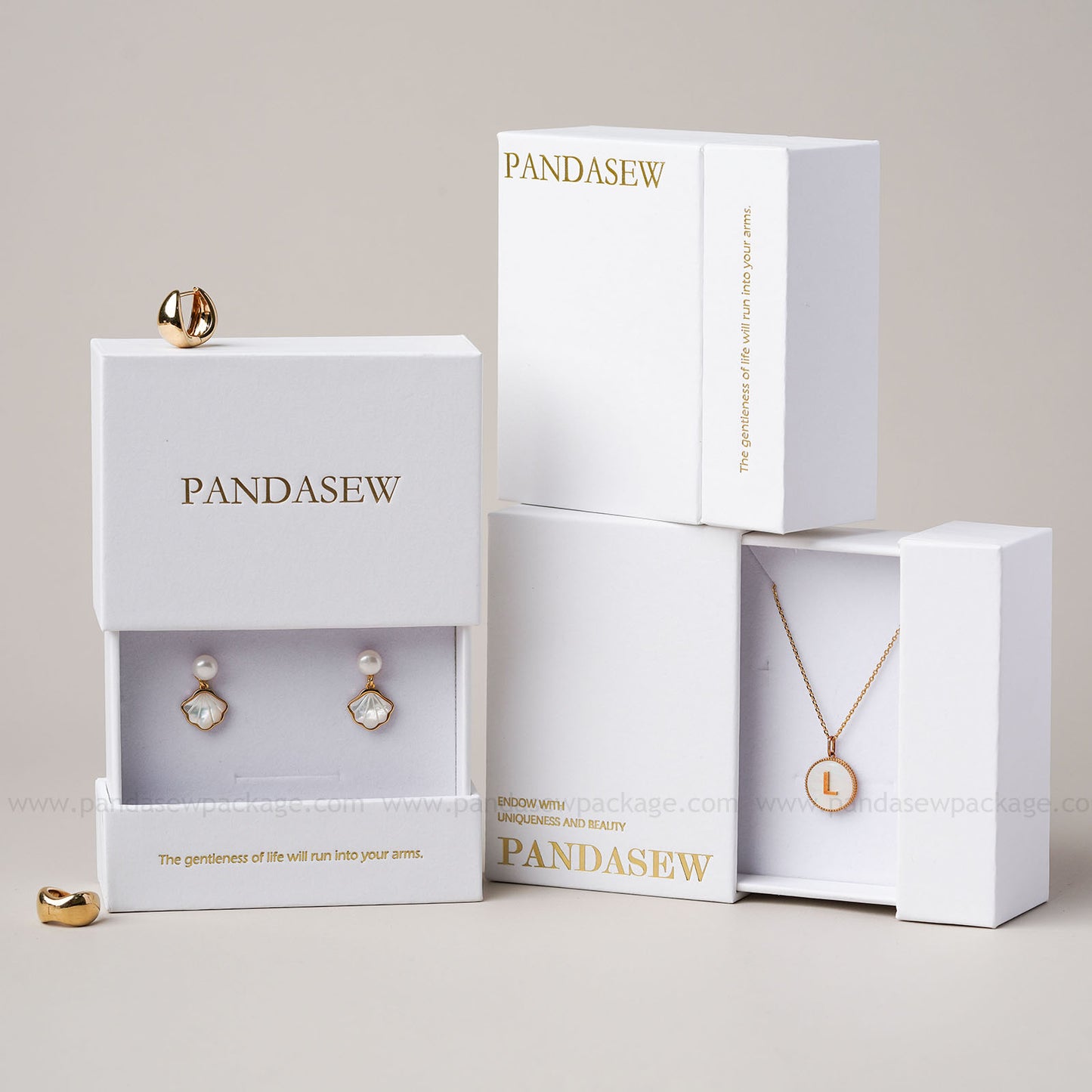 50pcs 9x9x3.5cm jewelry packaging custom jewellery box print logo, chic drawer box for necklace ring, Pandasew high texture cardboard box BX-150