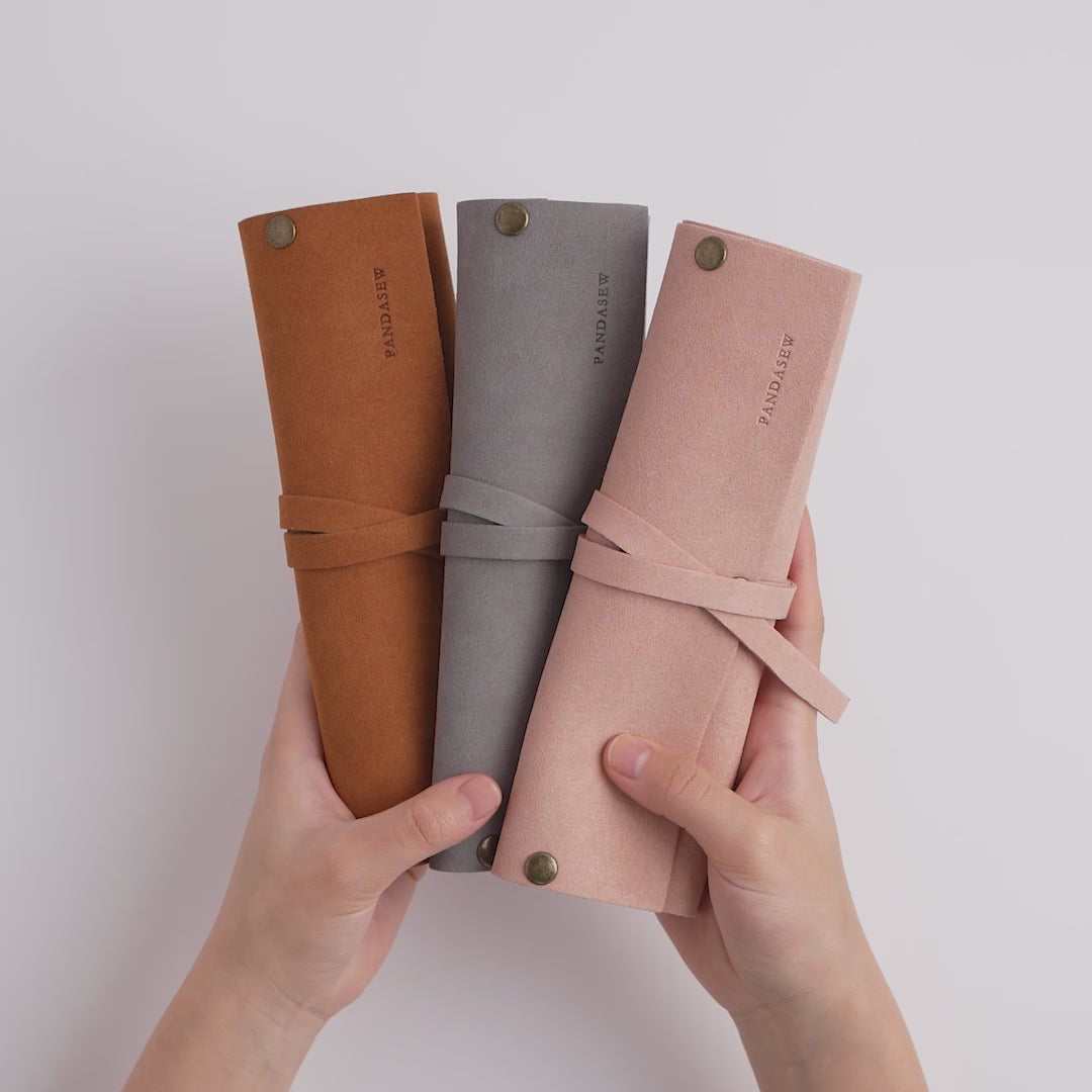 38x18cm customize microfiber travel jewelry case with logo embossed