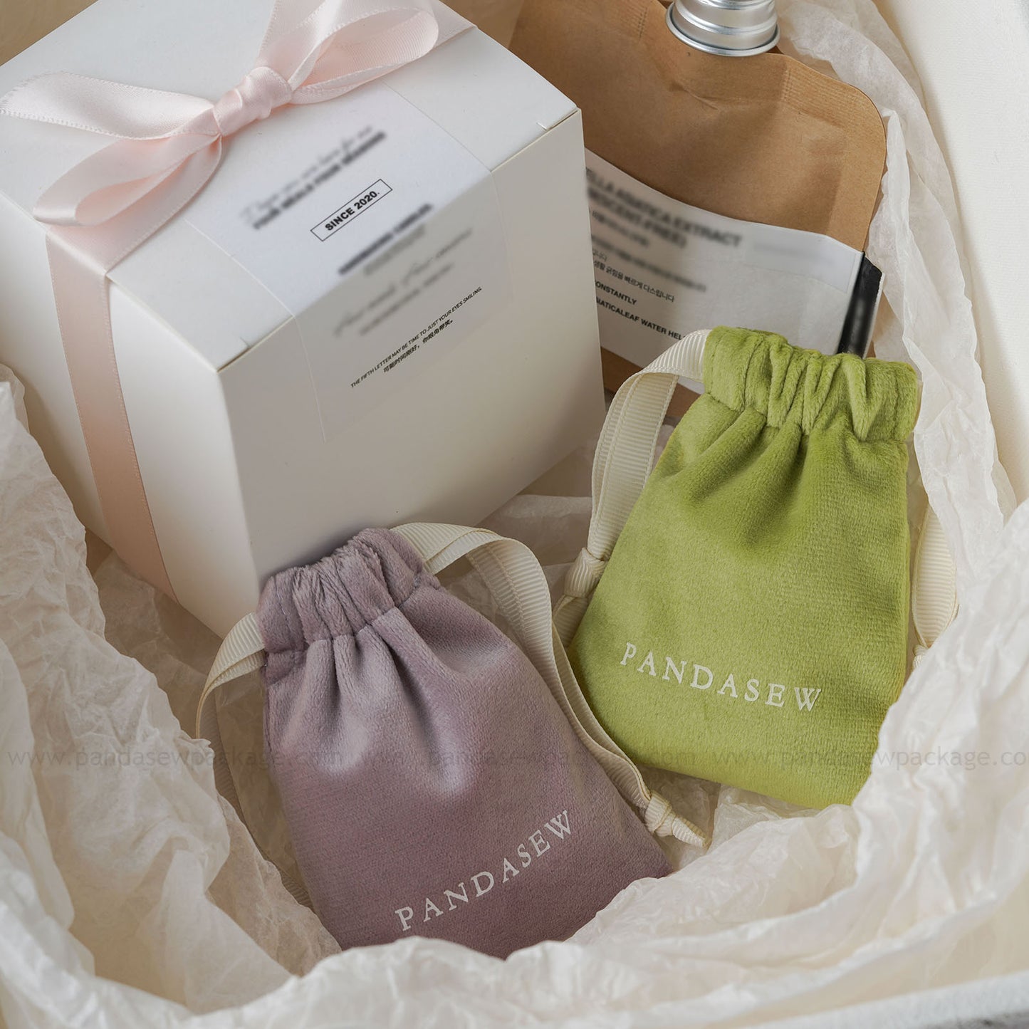 Colorful velvet drawstring pouches: light blue/lavender/green. Custom logo print for aromatherapy packaging