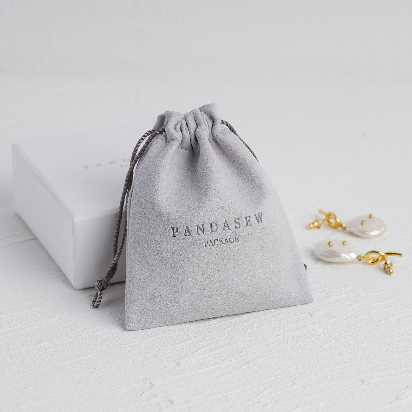general top drawstring microfiber bag in gray