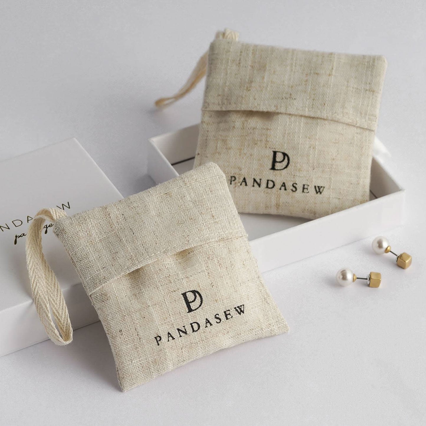 Linen pouch with silk screen printing