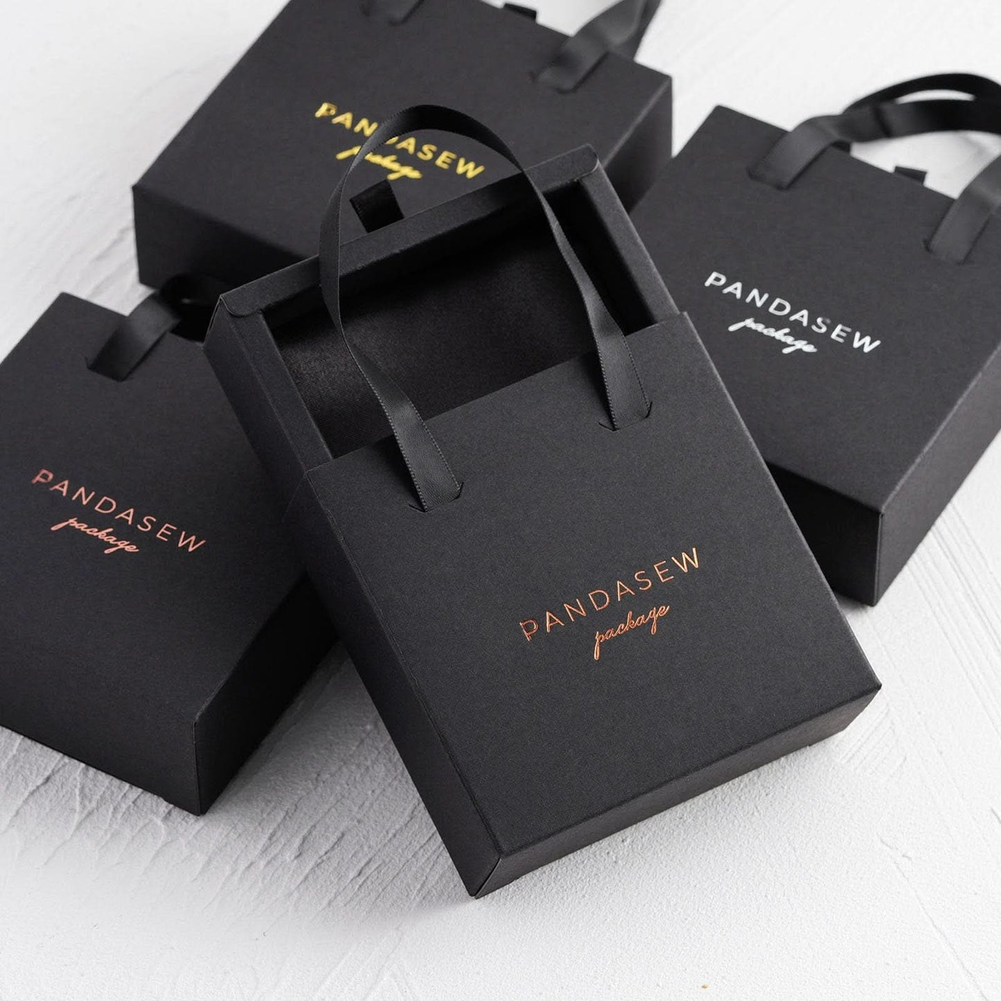 Black tote box different printing color