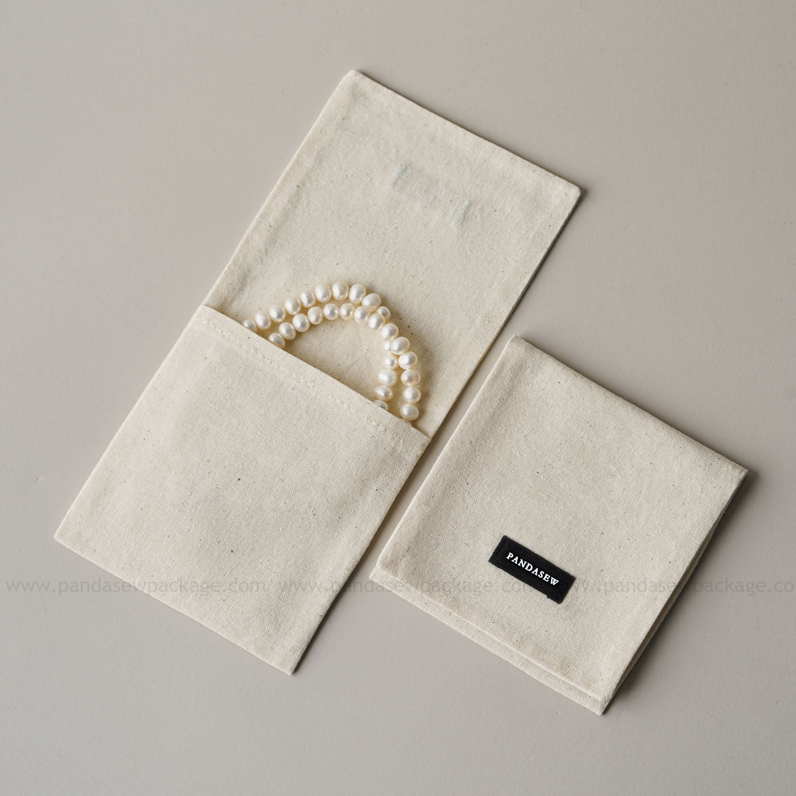 customized necklace and earrings insert pad with flap bag set