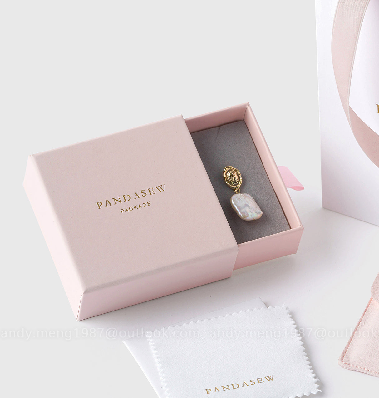 9x9cm pink slide jewelry box color