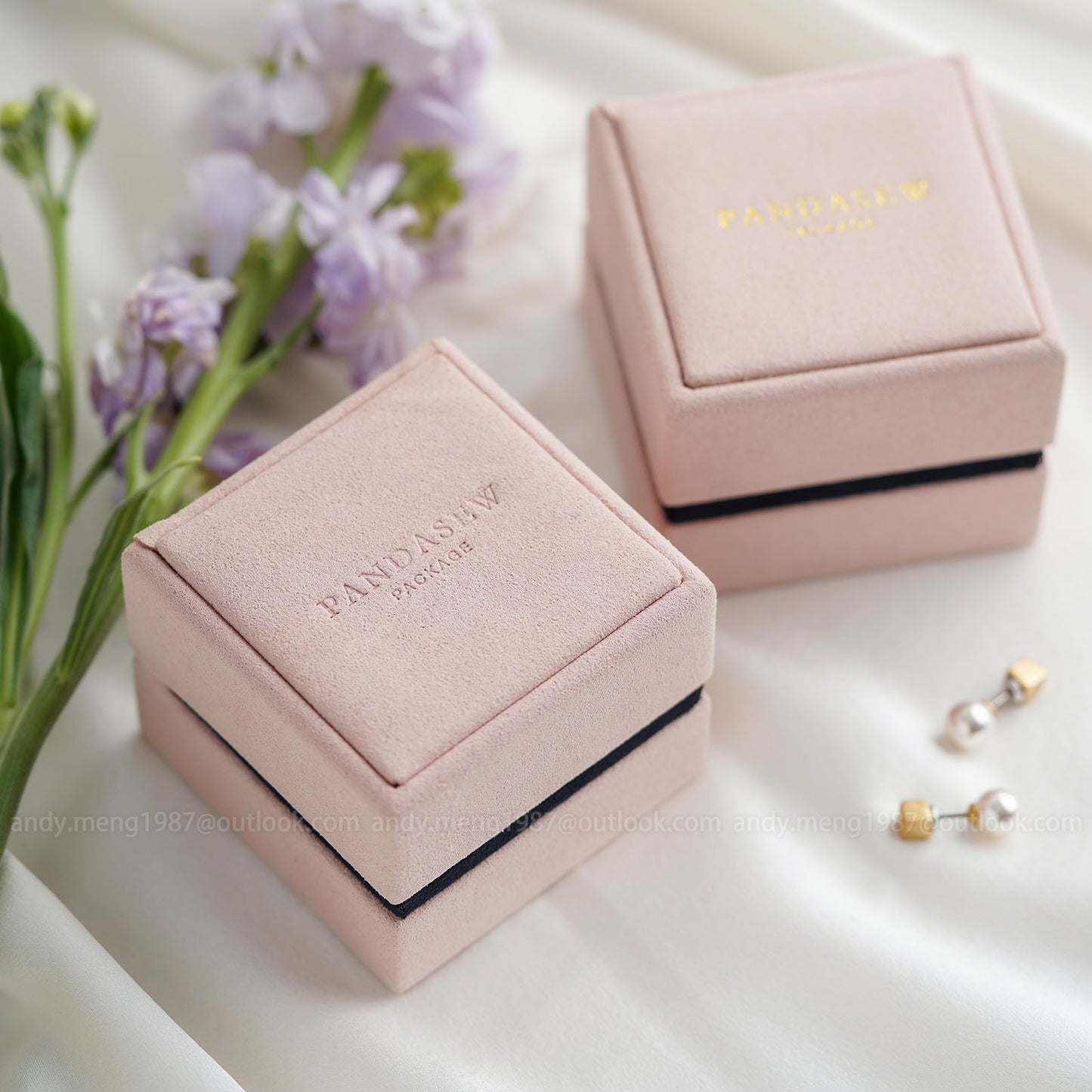 25pcs 6.5x6.5x5.5cm velvet box luxurious earring necklace jewelry package Custom Logo JPH-147