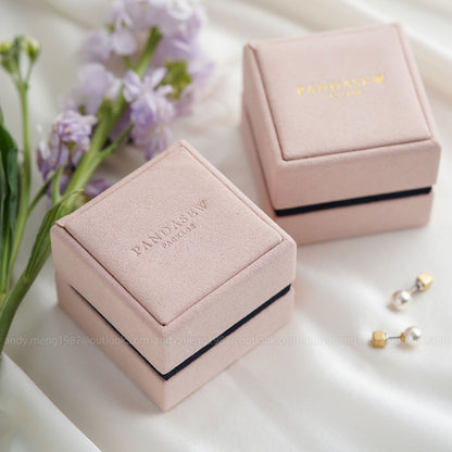 25pcs 6.5x6.5x5.5cm velvet box luxurious earring necklace jewelry package Custom Logo JPH-147