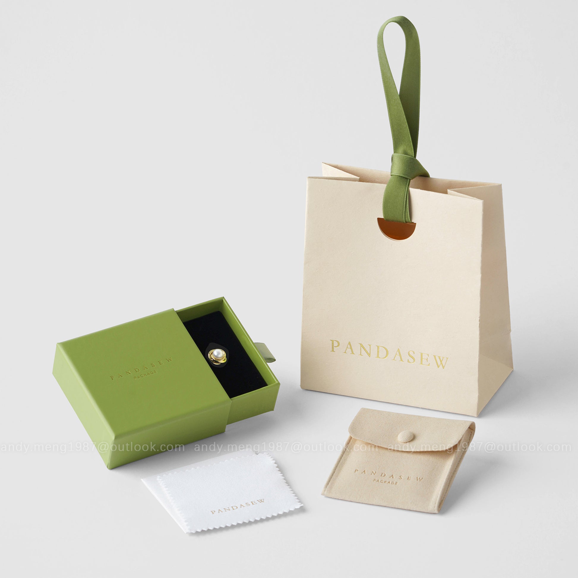 beige paper gift bags, jewelry packaging set