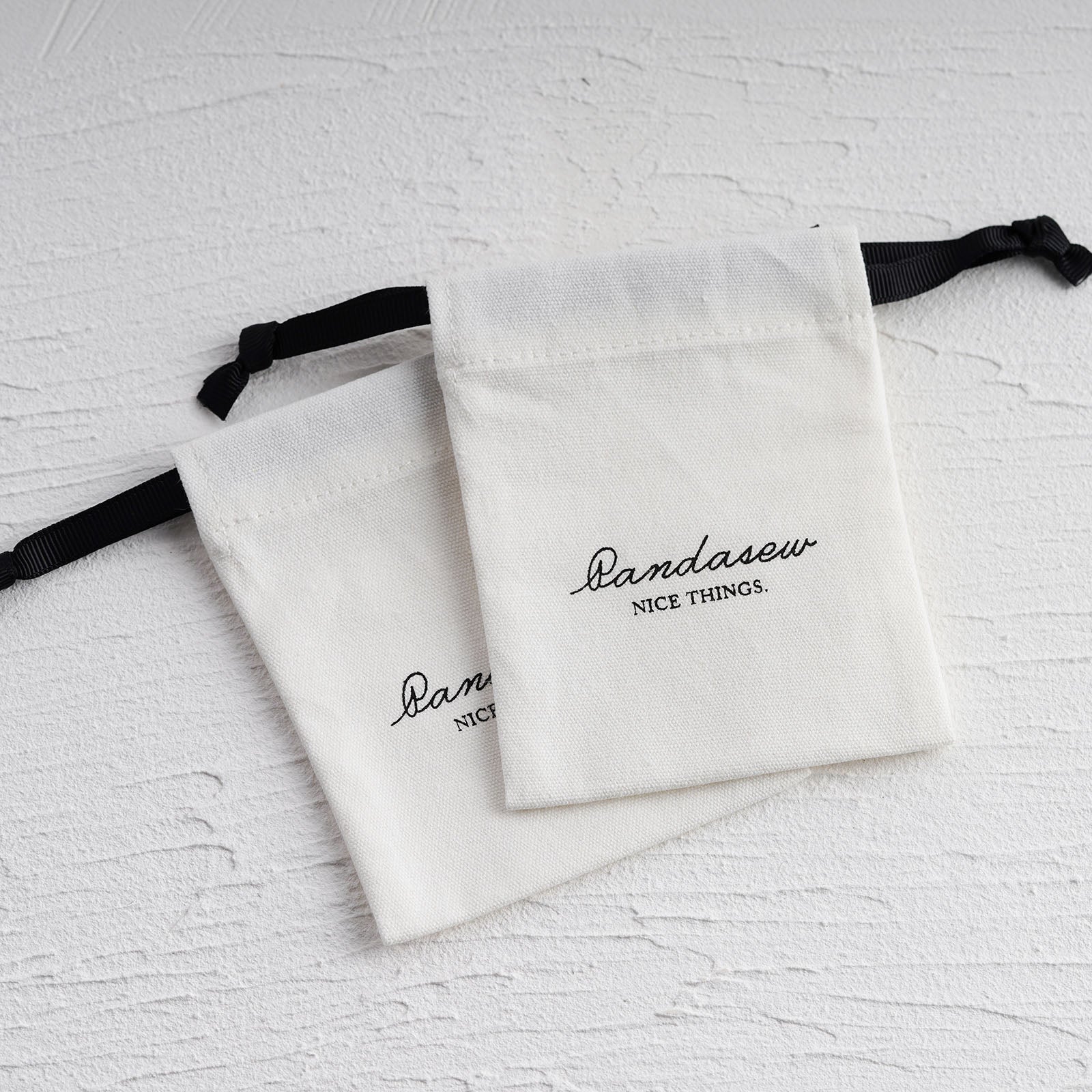 white cotton canvas drawstring dust bags custom logo
