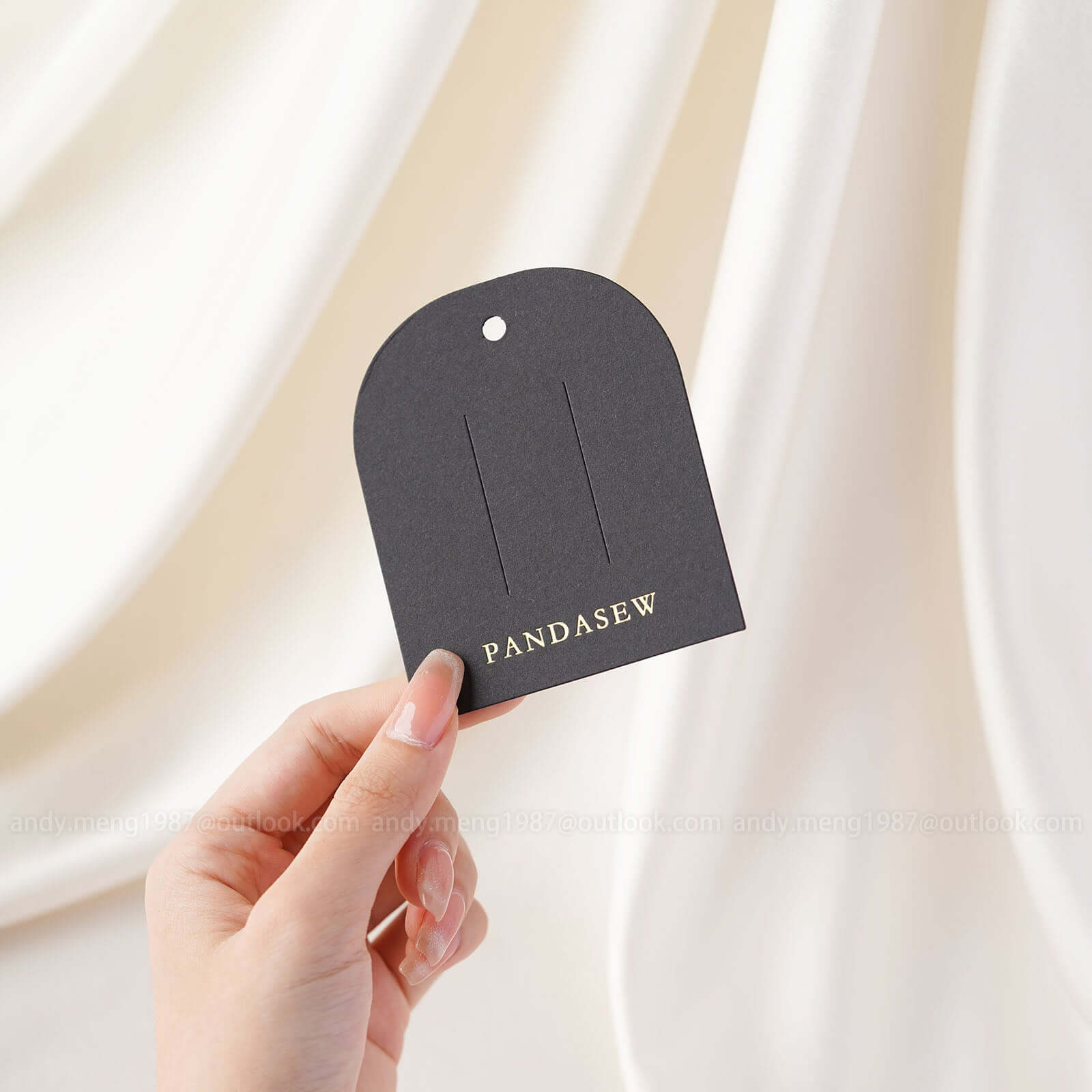 hair pin cards in black