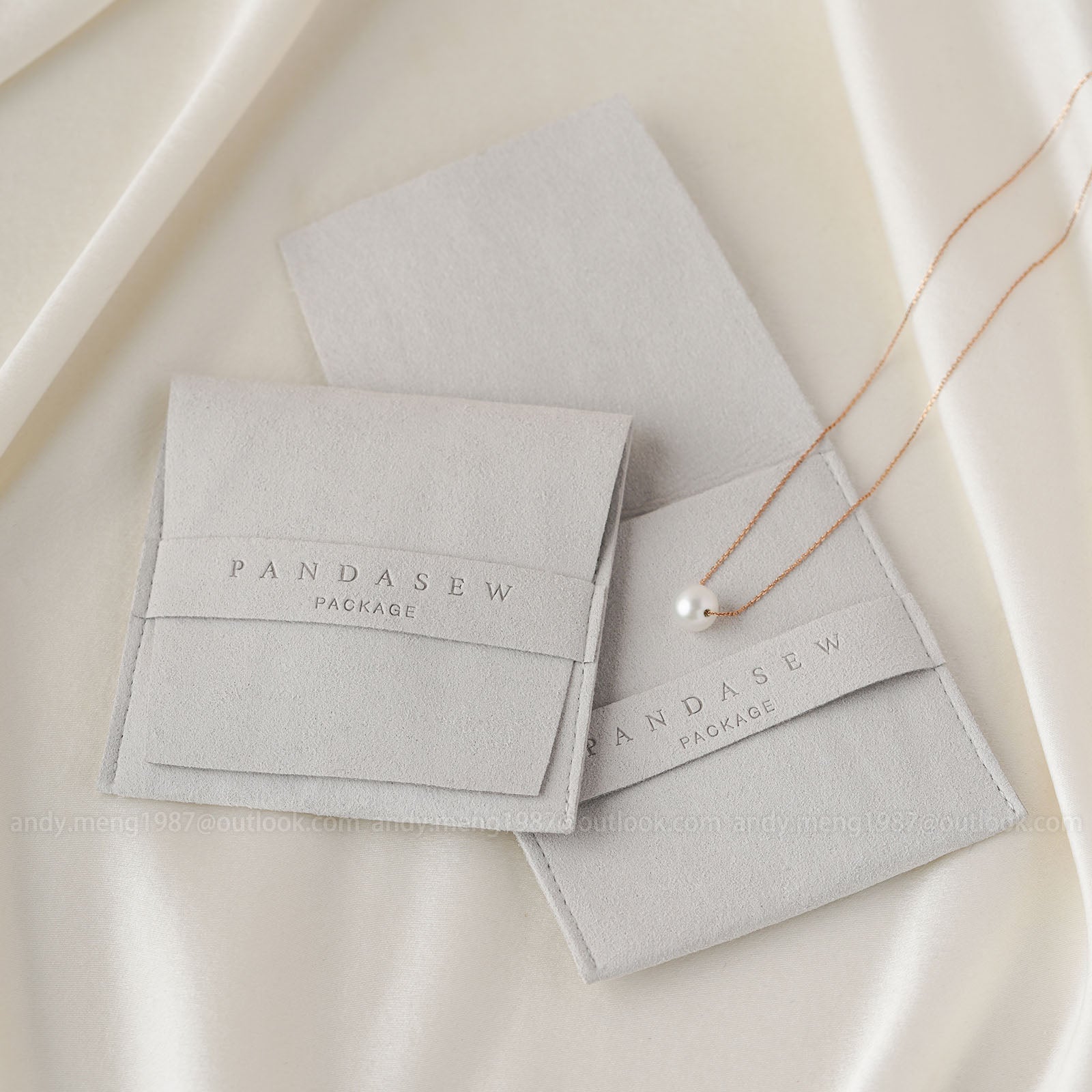 most popular banner pouch in gray