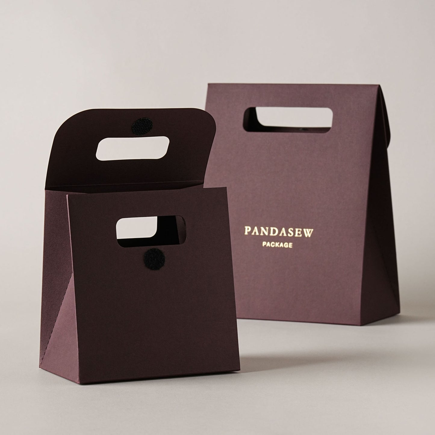 50pcs Customize Paper bag gift package bag with personalized logo wedding bag  Flat Packing STB-002