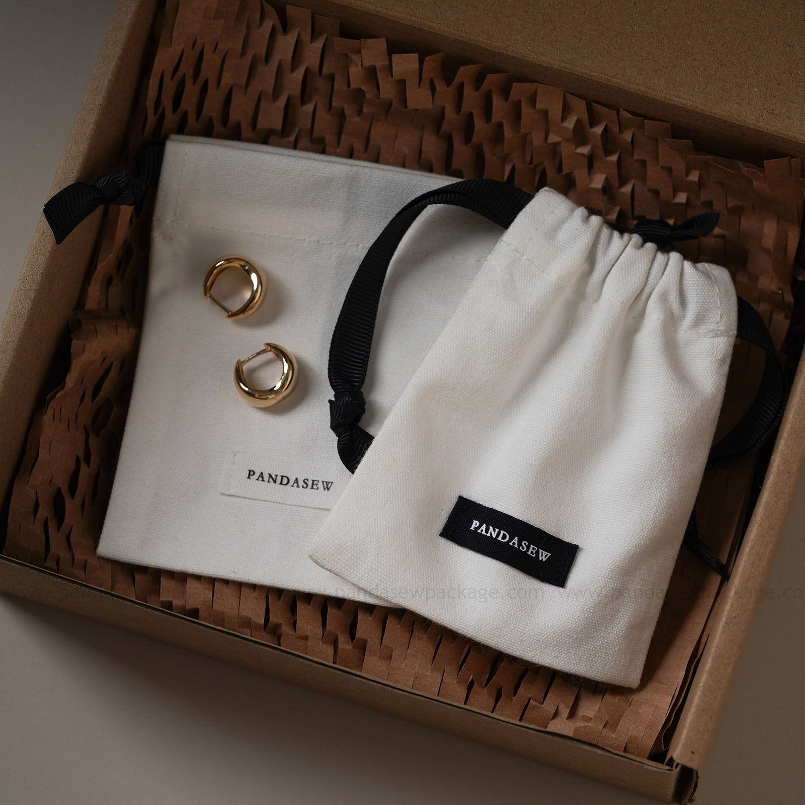 white cloth bag 8x10cm drawstring bag, with logo printing on bag