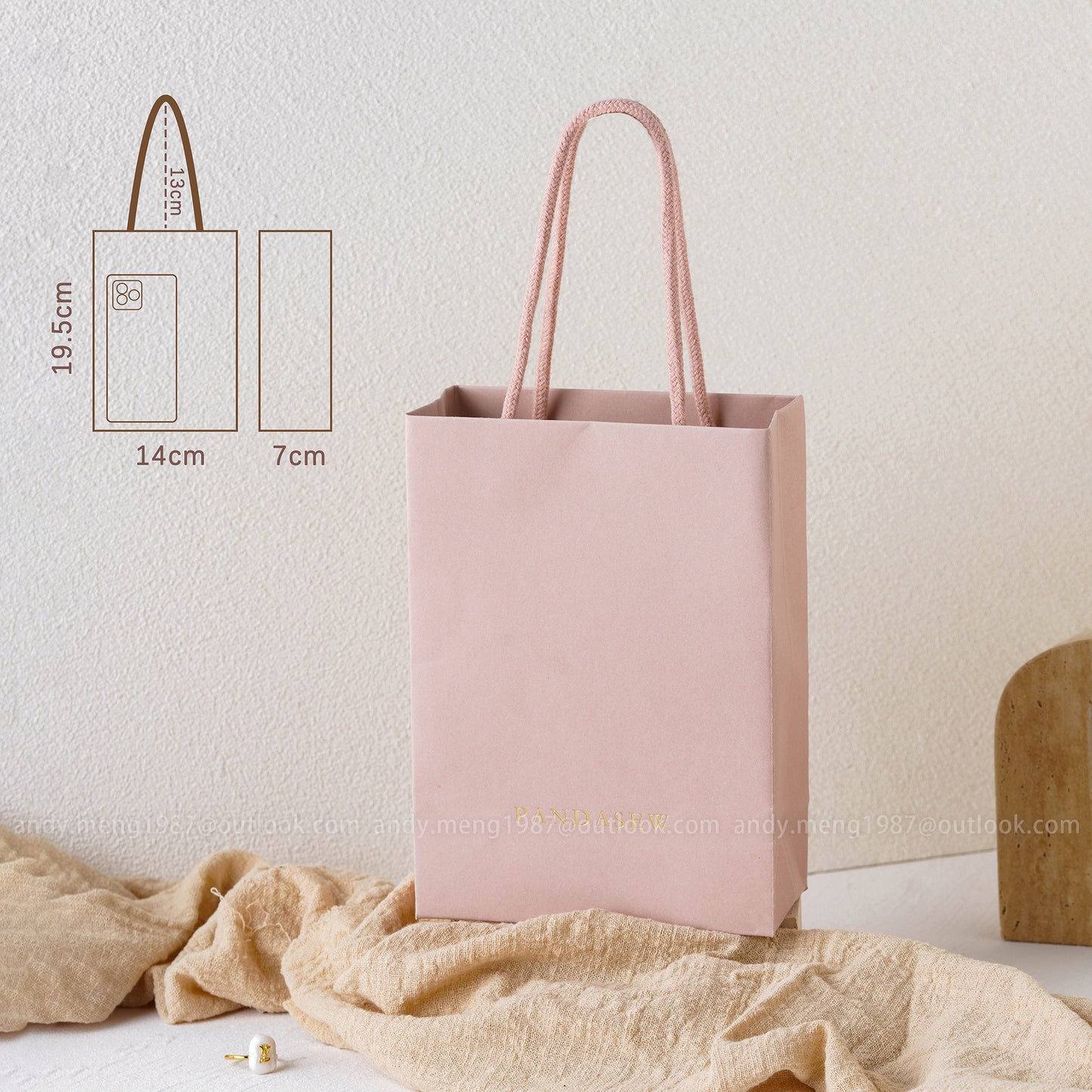 dark pink paper bags with cotton handles