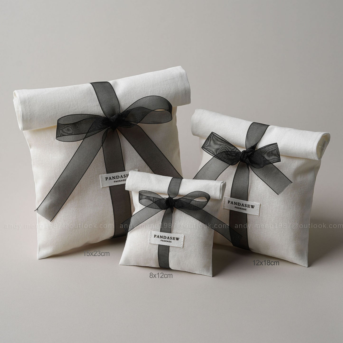 Gift bag in 8x12cm, 18x12cm and 23x15cm