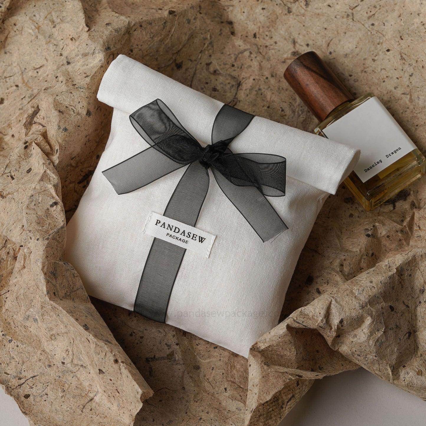 luxury perfume package pouch