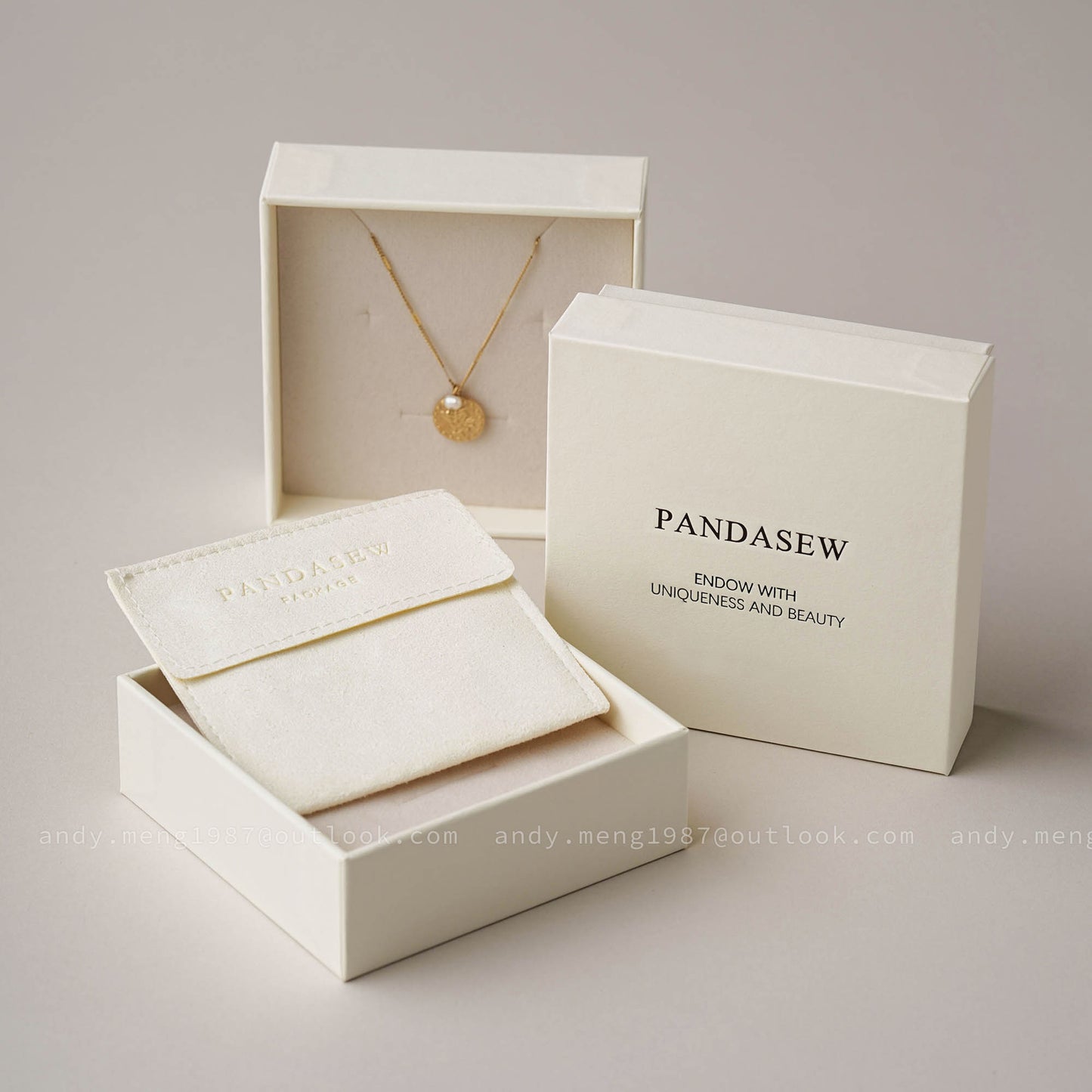 Pandasew cream jewelry box with bag set print logo