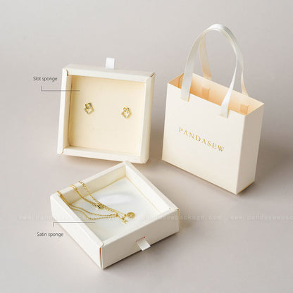 50pcs 10*10*3.5cm Jewelry Box Bracelet Box Pandasew Custom Logo Free Shipping BXt-146