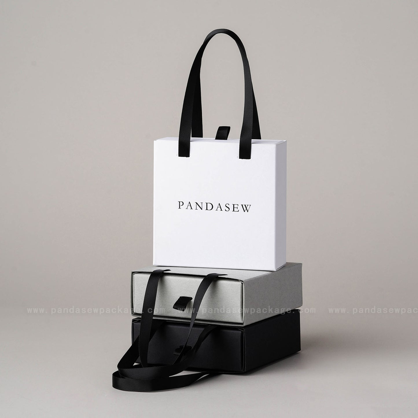 50pcs 10*10*3.5cm Jewelry Box Bracelet Box Pandasew Custom Logo Free Shipping BXt-146