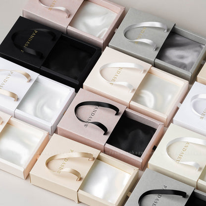 50pcs 10*10*3.5cm Jewelry Box Bracelet Box Pandasew Custom Logo Free Shipping BXt-146