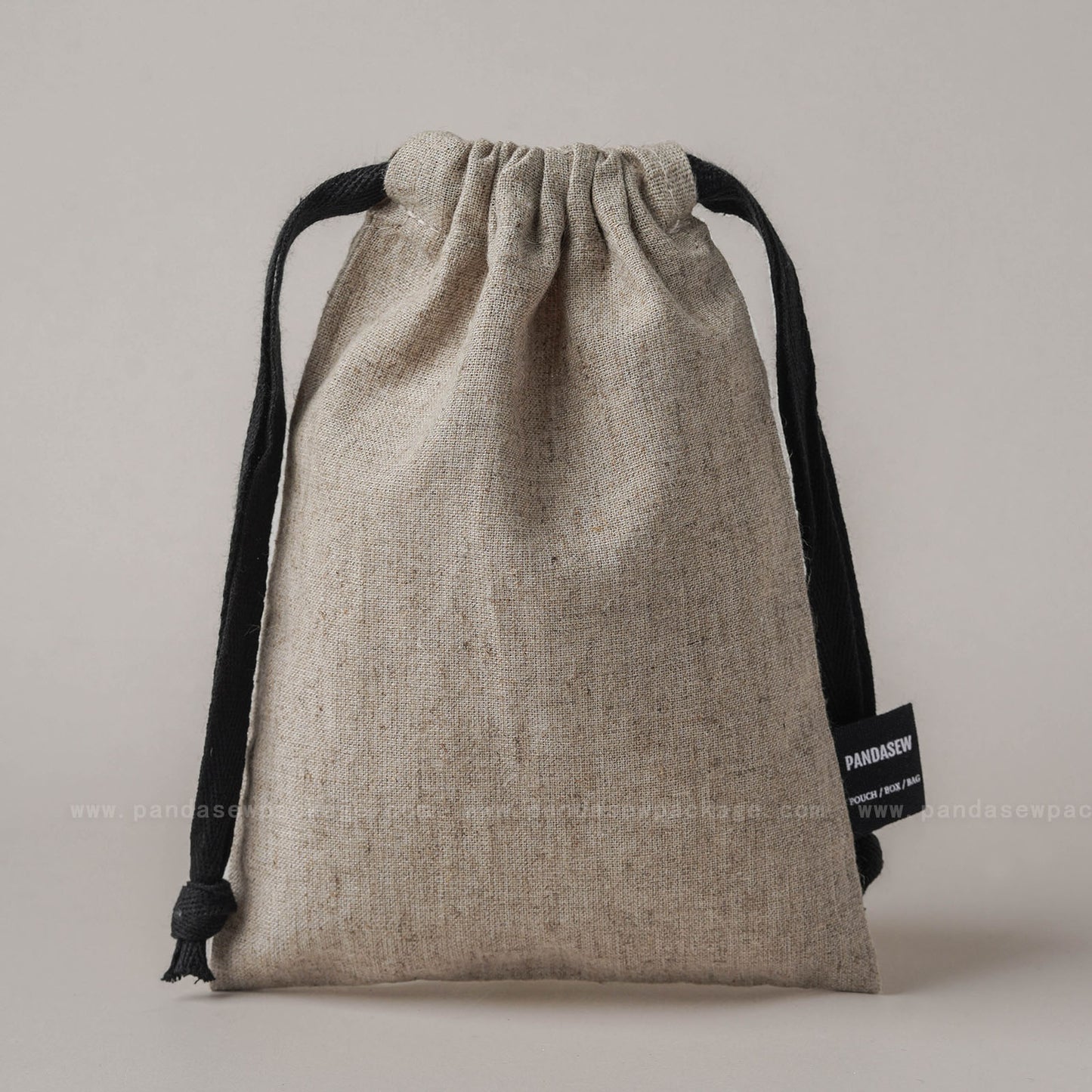 100pcs Linen Drawstring Bag Custom Logo on Label Jewelry Package Gift Bag LN-115