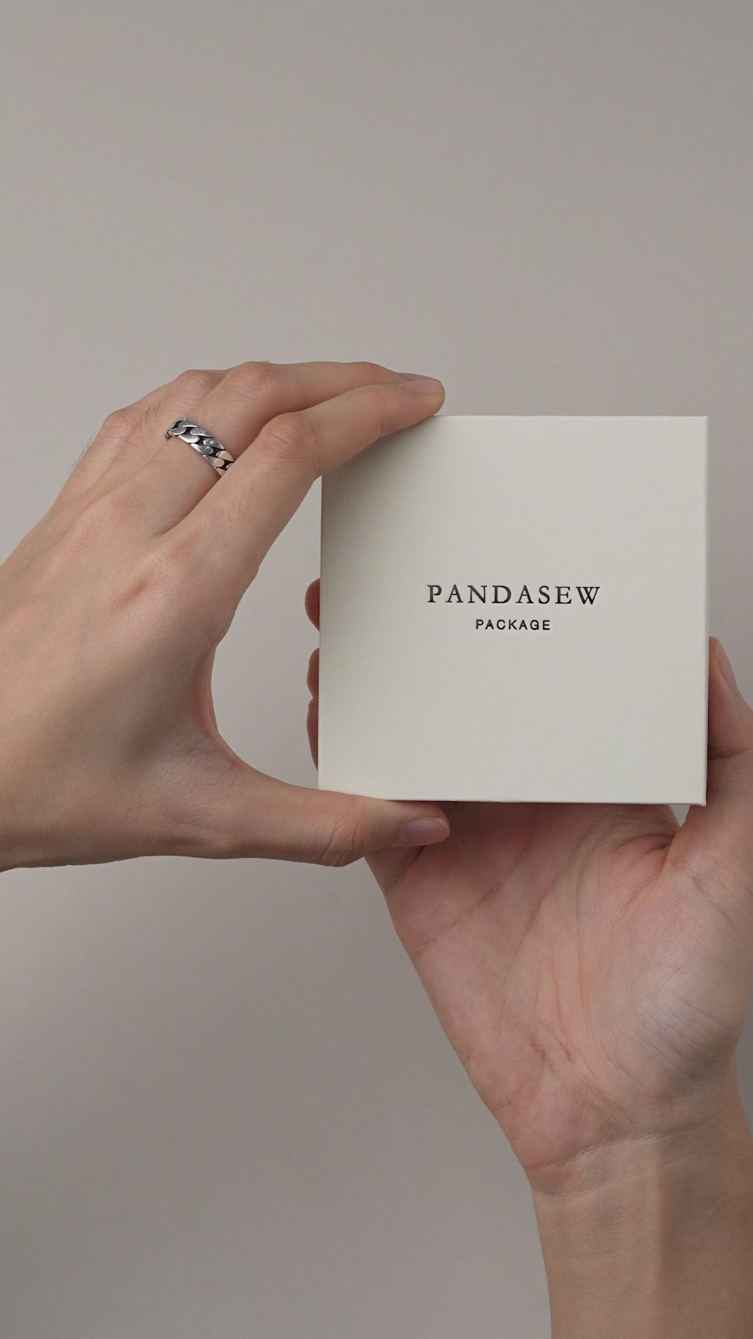 Pandasew cream jewelry box with bag set print logo