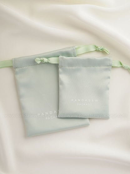 green dense silk satin jewelry drawstring bag custom jewelry package