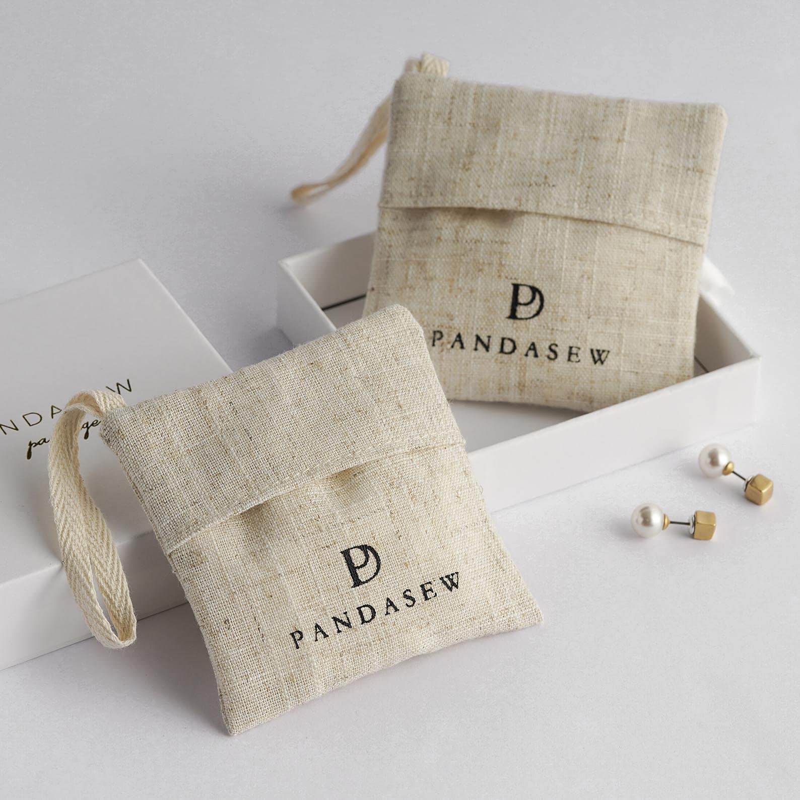 Linen pouch with silk screen printing