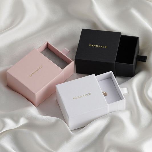 ring jewelry box,white, black and pink color