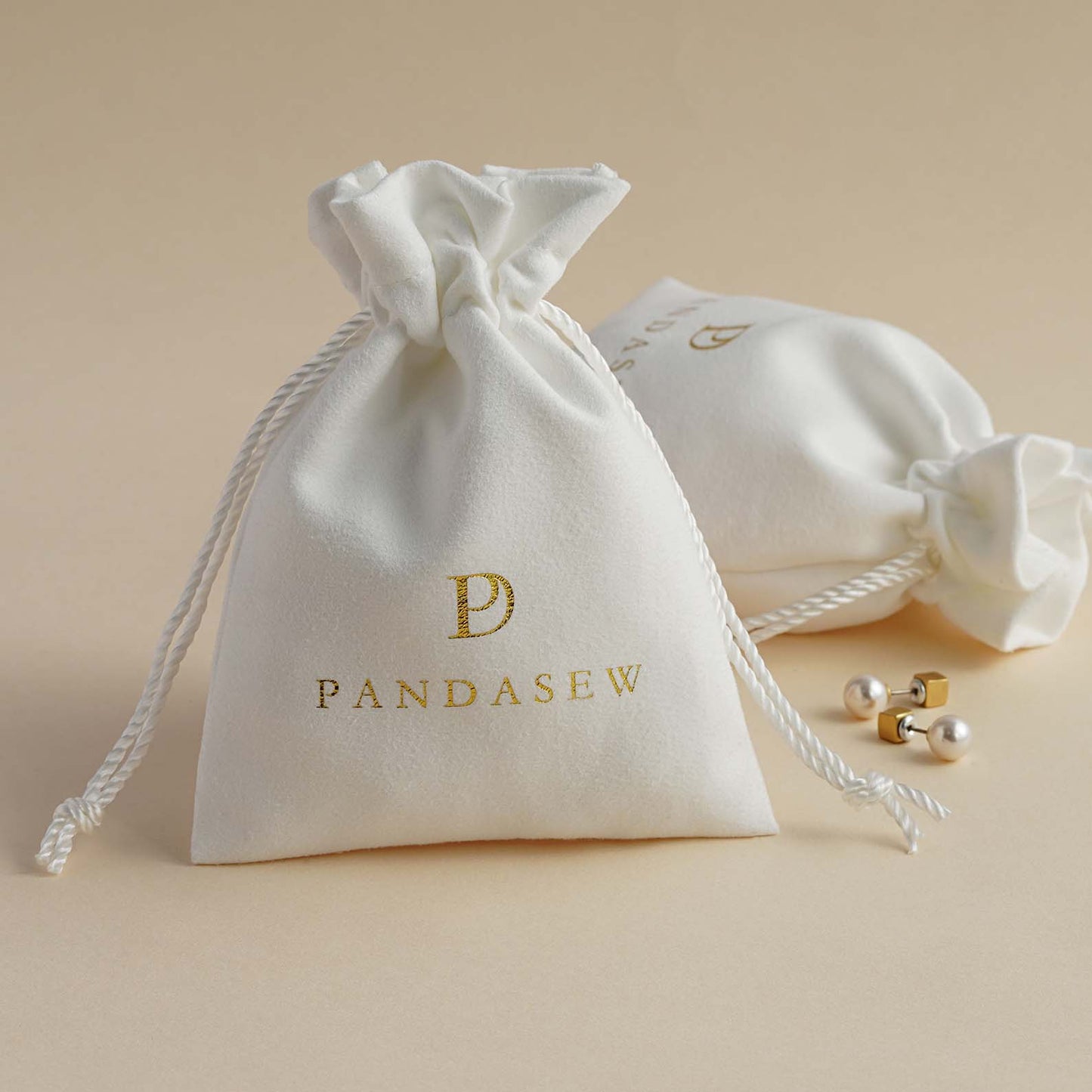 white velvet flower top bag, wedding gift bag