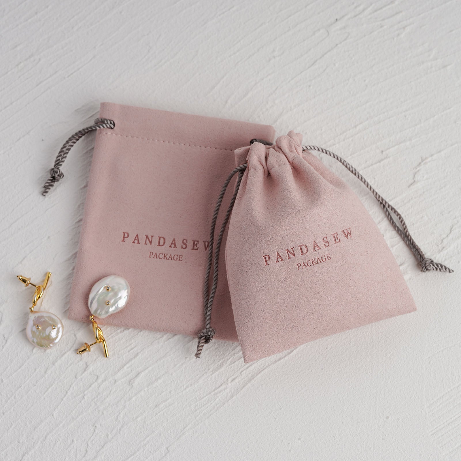 pink jewelry packaging pouch